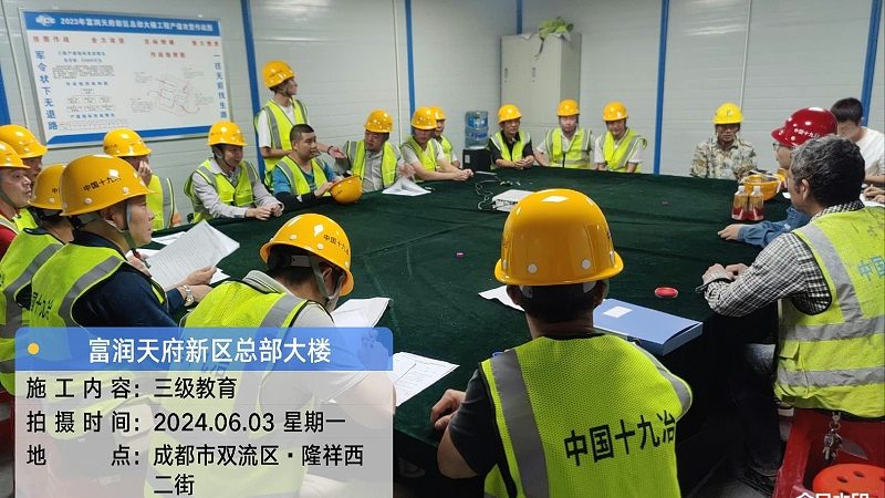 线上与线下教师资格证培训，费用差异背后的考量**