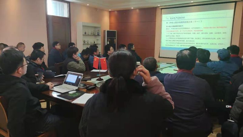 建造师培训报名代理公司，流程揭秘与注意事项